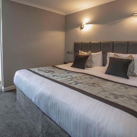 Sure Hotel By Best Western Локърби Екстериор снимка