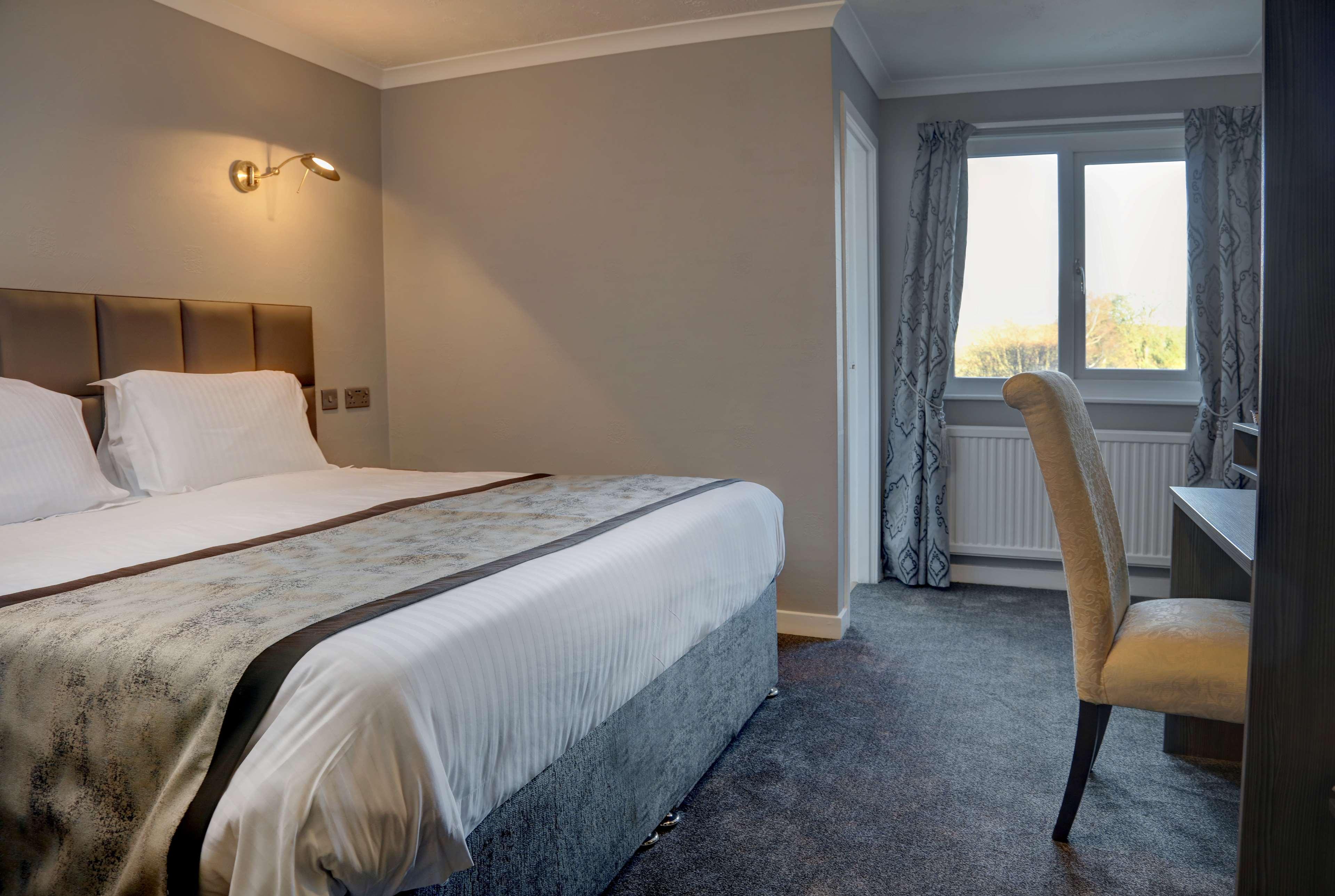 Sure Hotel By Best Western Локърби Екстериор снимка